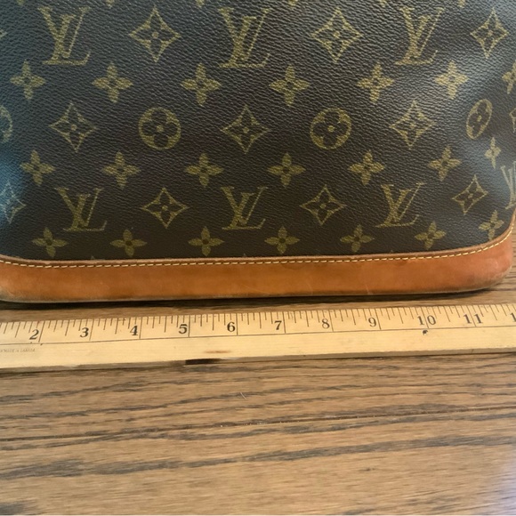 Louis Vuitton Alma Purse - Picture 2 of 11